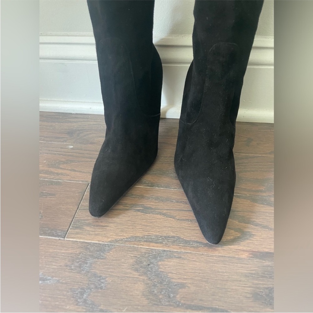 Manolo Blahnik Black Suede Knee High
Stiletto Boots Size EU 38 US 8 - Picture 12 of 16